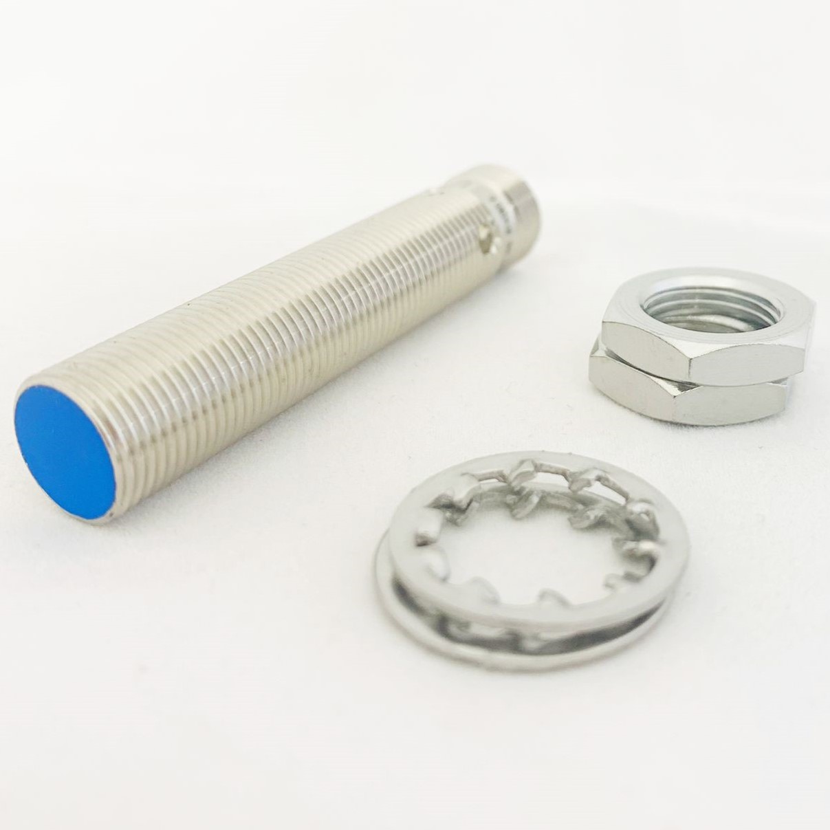 Rechner M12 NPN NO flush mountable inductive ...